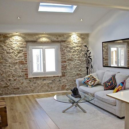 Duplex Fontaine - Appartement Duplex Coeur Vieil Antibes Old City Marche Provencal Εξωτερικό φωτογραφία